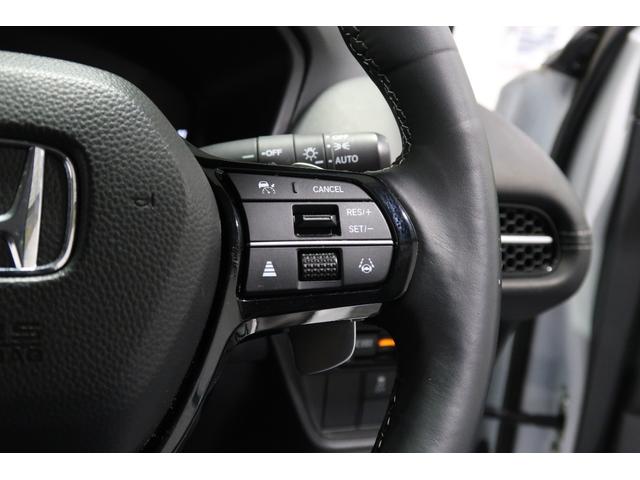 ＺＲ－Ｖ ｅ：ＨＥＶＺ　認定中古車／２年保証付／ワンオーナー／禁煙車／本革シート／シートヒーター／ＥＴＣ２．０／運転支援／クルコン／レーンアシスト／メモリーナビ／ＵＳＢ／全周囲カメラ／前後ドラレコ／ＬＥＤライト／先進ライト（17枚目）