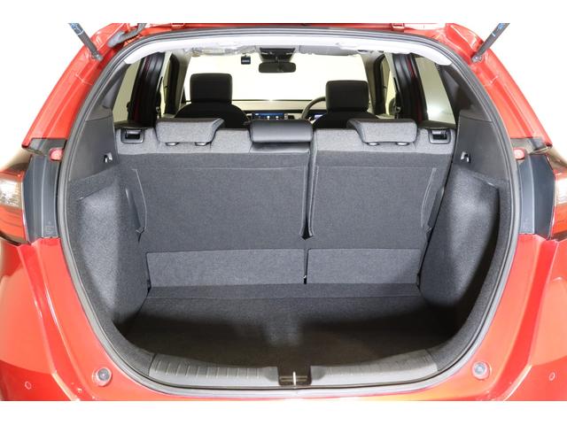 フィット ホーム　認定中古車／２年保証付／ワンオーナー／禁煙車／スマートキー／サポカー／運転支援／衝突軽減ブレーキ／障害物センサー／フルセグＴＶ／メモリーナビ／バックカメラ／前後ドライブレコーダー／ＬＥＤヘッドライト（26枚目）