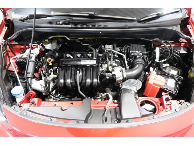 フィット ホーム　認定中古車／２年保証付／ワンオーナー／禁煙車／スマートキー／サポカー／運転支援／衝突軽減ブレーキ／障害物センサー／フルセグＴＶ／メモリーナビ／バックカメラ／前後ドライブレコーダー／ＬＥＤヘッドライト（27枚目）