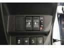 ハイブリッド・クロスター　２年保証付デモカー運転支援ドラレコ　クルーズコントロール　バックガイドモニター　ＥＴＣ　フルセグＴＶ　ＬＥＤヘッド　シートヒーター　ＤＶＤ　ドライブレコーダー　フルオートエアコン　スマートキー　ＵＳＢ(16枚目)