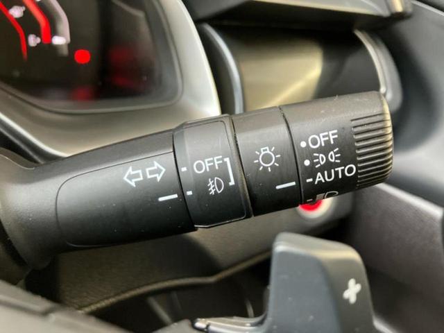 シビック ヒョウジュン サンルーフ/保証書/純正 SDナビ/ホンダセンシング/シートヒーター 前席/車線逸脱防止支援システム/シート 合皮/ドライブレコーダー 前後/ヘッドランプ LED/Bluetooth接続 バックカメラ(17枚目)