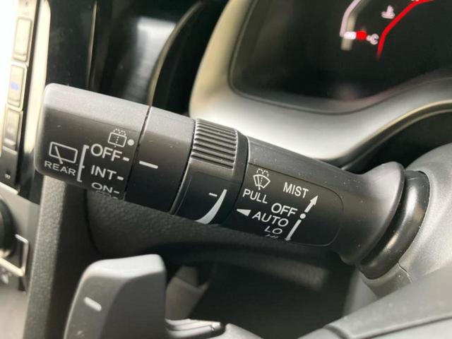 シビック ヒョウジュン サンルーフ/保証書/純正 SDナビ/ホンダセンシング/シートヒーター 前席/車線逸脱防止支援システム/シート 合皮/ドライブレコーダー 前後/ヘッドランプ LED/Bluetooth接続 バックカメラ(18枚目)