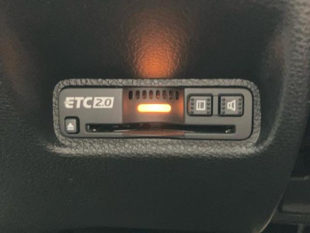 シビック ヒョウジュン サンルーフ/保証書/純正 SDナビ/ホンダセンシング/シートヒーター 前席/車線逸脱防止支援システム/シート 合皮/ドライブレコーダー 前後/ヘッドランプ LED/Bluetooth接続 バックカメラ(28枚目)