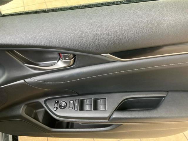 シビック ヒョウジュン サンルーフ/保証書/純正 SDナビ/ホンダセンシング/シートヒーター 前席/車線逸脱防止支援システム/シート 合皮/ドライブレコーダー 前後/ヘッドランプ LED/Bluetooth接続 バックカメラ(36枚目)