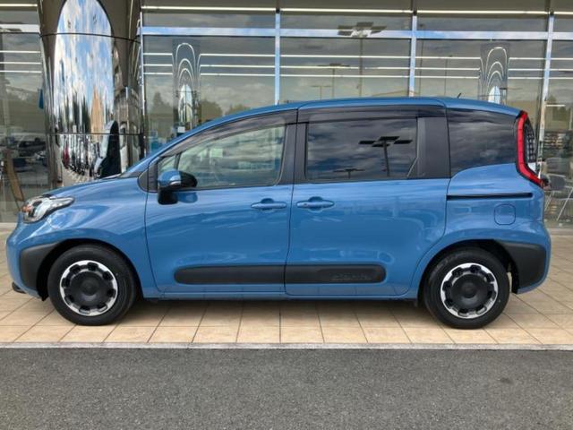 シエンタ ハイブリッドＺ　新品タイヤ／保証書／純正　１０．５インチ　メモリーナビ／トヨタセーフティセンス／両側電動スライドドア／パノラミックビューモニター／車線逸脱防止支援システム／パーキングアシスト　バックガイド　ＥＴＣ（2枚目）