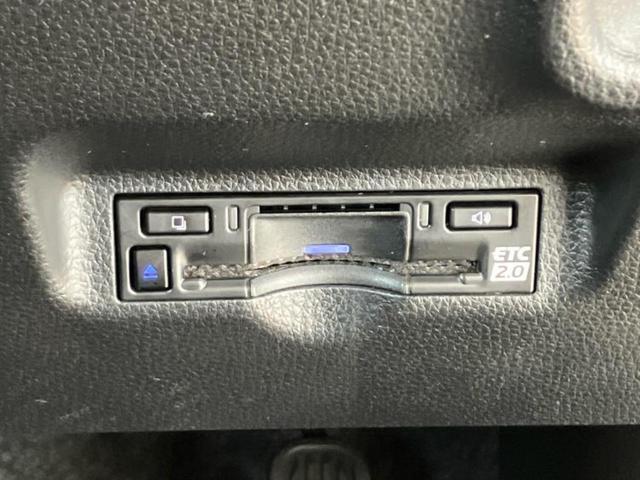 シエンタ ハイブリッドＺ　新品タイヤ／保証書／純正　１０．５インチ　メモリーナビ／トヨタセーフティセンス／両側電動スライドドア／パノラミックビューモニター／車線逸脱防止支援システム／パーキングアシスト　バックガイド　ＥＴＣ（27枚目）