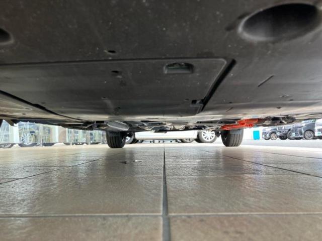 シエンタ ハイブリッドＺ　新品タイヤ／保証書／純正　１０．５インチ　メモリーナビ／トヨタセーフティセンス／両側電動スライドドア／パノラミックビューモニター／車線逸脱防止支援システム／パーキングアシスト　バックガイド　ＥＴＣ（51枚目）