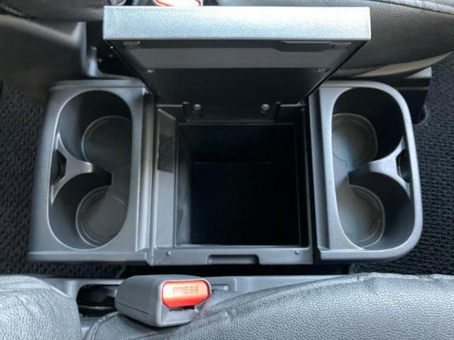 デリカD:5 4WD P 純正 ナビ/衝突安全装置/両側電動スライドドア/シートヒーター/車線逸脱防止支援システム/電動バックドア/ドライブレコーダー 社外/ヘッドランプ LED/USBジャック/Bluetooth接続 4WD(32枚目)