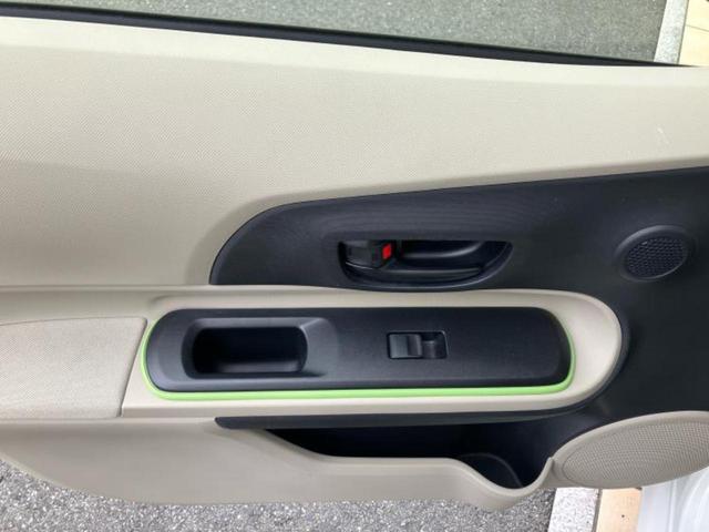 アクア S 保証書/純正 SDナビ/パーキングアシスト バックガイド/Bluetooth接続/ETC/EBD付ABS/横滑り防止装置/アイドリングストップ/バックモニター/フルセグTV/DVD バックカメラ(36枚目)