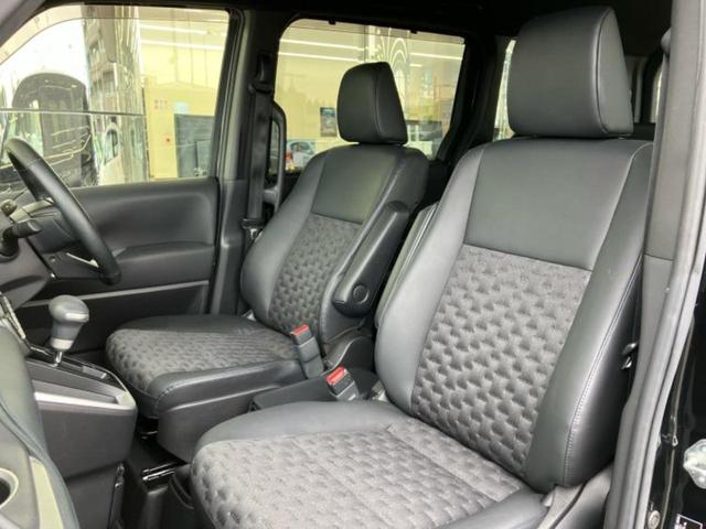 ヴォクシー S-Z 新品タイヤ/保証書/純正 SDナビ/フリップダウンモニター/デジタルインナーミラー/衝突安全装置/両側電動スライドドア/シートヒーター/車線逸脱防止支援システム/シート ハーフレザー バックカメラ(7枚目)