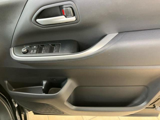 ヴォクシー S-Z 新品タイヤ/保証書/純正 SDナビ/フリップダウンモニター/デジタルインナーミラー/衝突安全装置/両側電動スライドドア/シートヒーター/車線逸脱防止支援システム/シート ハーフレザー バックカメラ(39枚目)