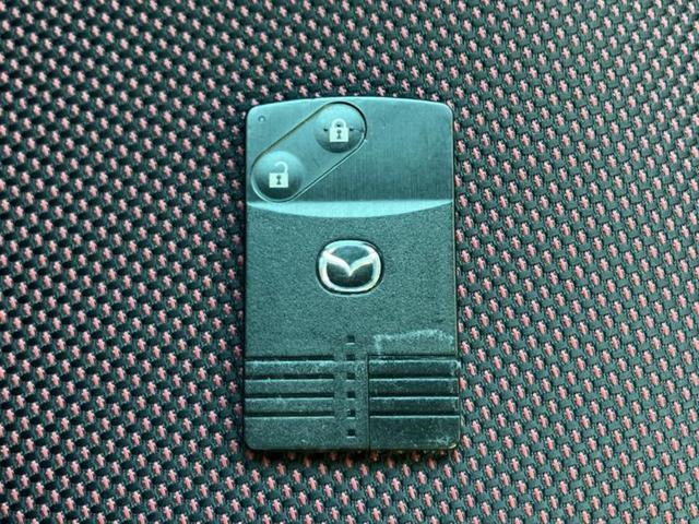 ベリーサ C 新品タイヤ/社外 SDナビ/ETC/EBD付ABS/エアバッグ 運転席/エアバッグ 助手席/アルミホイール 純正 15インチ/パワーウインドウ/キーレスエントリー/オートエアコン/パワーステアリング(42枚目)