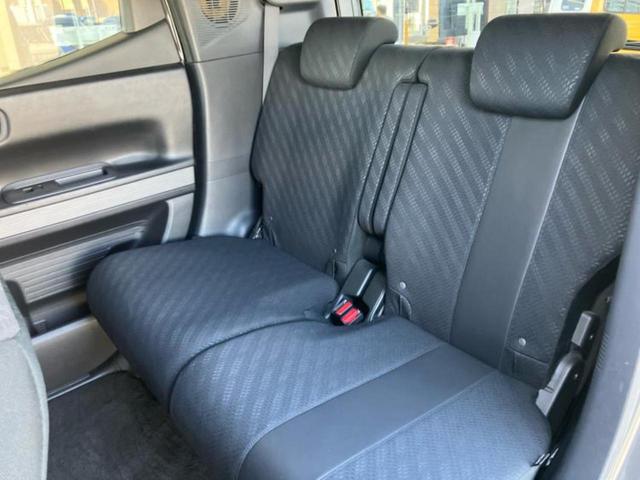 ＷＥＣＡＲＳでは各商談席に大型モニターをご用意しております！見やすい大画面でゆったりと全国の在庫をご覧いただけます！是非ご来店お待ちしております！