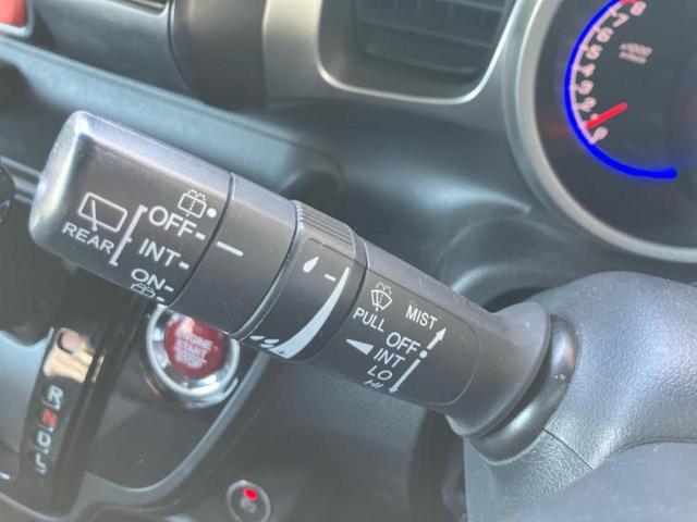 お車に合わせて無料保証以外にも、保証範囲、期間、距離を拡充させた有料保証もご用意しております！中古車の購入が初めてで不安・・・というお客様もご安心ください！