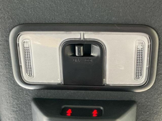 タント カスタムRS 保証書/純正 SDナビ/衝突安全装置/両側電動スライドドア/パーキングアシスト バックガイド/ドライブレコーダー 純正/ヘッドランプ LED/USBジャック/Bluetooth接続 ターボ DVD再生(31枚目)