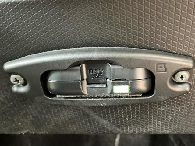 タント カスタムRS 保証書/純正 SDナビ/衝突安全装置/両側電動スライドドア/パーキングアシスト バックガイド/ドライブレコーダー 純正/ヘッドランプ LED/USBジャック/Bluetooth接続 ターボ DVD再生(41枚目)