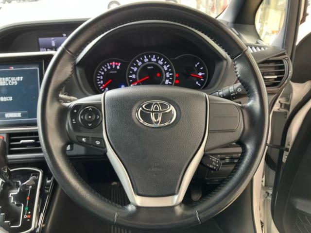 ヴォクシー ZS 保証書/純正 10インチ SDナビ/フリップダウンモニター 純正 12.1インチ/トヨタセーフティセンス/両側電動スライドドア/車線逸脱防止支援システム/パーキングアシスト バックガイド バックカメラ(15枚目)