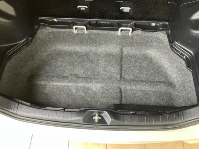 ヴォクシー ZS 保証書/純正 10インチ SDナビ/フリップダウンモニター 純正 12.1インチ/トヨタセーフティセンス/両側電動スライドドア/車線逸脱防止支援システム/パーキングアシスト バックガイド バックカメラ(26枚目)