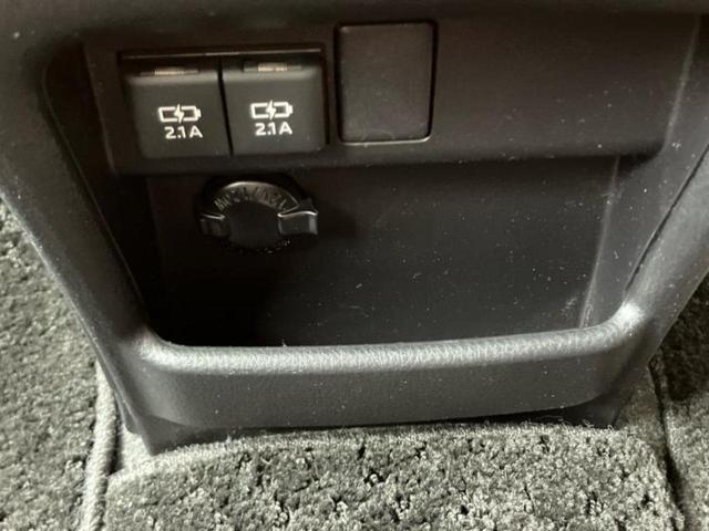 ヴォクシー ZS 保証書/純正 10インチ SDナビ/フリップダウンモニター 純正 12.1インチ/トヨタセーフティセンス/両側電動スライドドア/車線逸脱防止支援システム/パーキングアシスト バックガイド バックカメラ(45枚目)