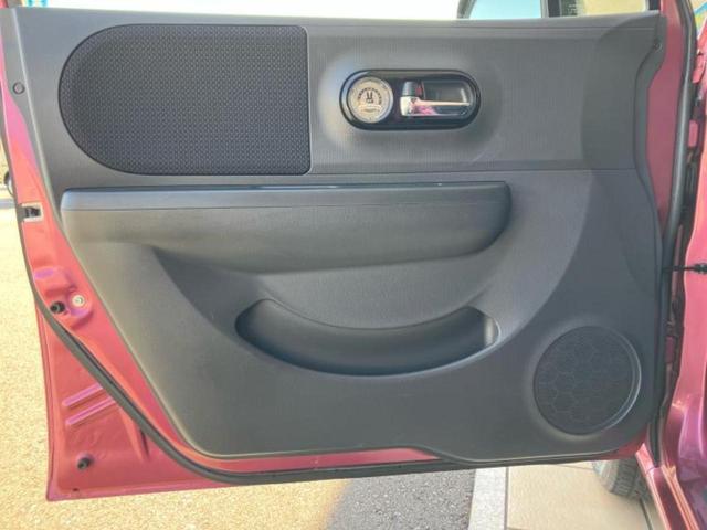 アルトラパン 10thアニバーサリーリミテッド 新品タイヤ/保証書/社外 SDナビ/シートヒーター/パーキングアシスト バックガイド/ETC/EBD付ABS/バックモニター/ワンセグTV/エアバッグ 運転席/エアバッグ 助手席 バックカメラ 記録簿(22枚目)