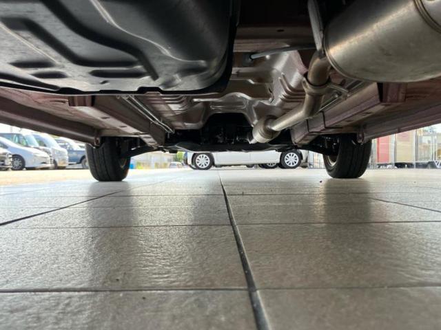 アルトラパン 10thアニバーサリーリミテッド 新品タイヤ/保証書/社外 SDナビ/シートヒーター/パーキングアシスト バックガイド/ETC/EBD付ABS/バックモニター/ワンセグTV/エアバッグ 運転席/エアバッグ 助手席 バックカメラ 記録簿(48枚目)