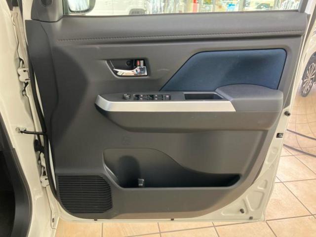 ルーミー カスタムＧ－Ｔ　保証書／純正　９インチ　メモリーナビ／衝突安全装置／両側電動スライドドア／シートヒーター　前席／パノラミックビューモニター／車線逸脱防止支援システム／ドライブレコーダー　前後／ヘッドランプ　ＬＥＤ（20枚目）