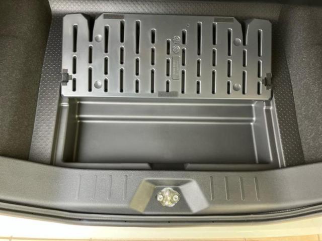 ルーミー カスタムＧ－Ｔ　保証書／純正　９インチ　メモリーナビ／衝突安全装置／両側電動スライドドア／シートヒーター　前席／パノラミックビューモニター／車線逸脱防止支援システム／ドライブレコーダー　前後／ヘッドランプ　ＬＥＤ（27枚目）