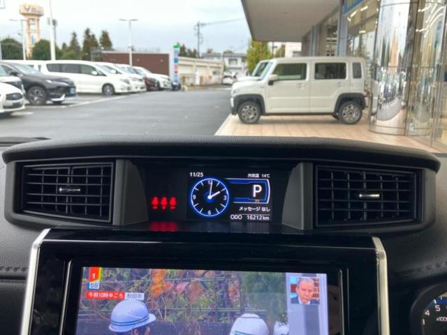 ルーミー カスタムＧ－Ｔ　保証書／純正　９インチ　メモリーナビ／衝突安全装置／両側電動スライドドア／シートヒーター　前席／パノラミックビューモニター／車線逸脱防止支援システム／ドライブレコーダー　前後／ヘッドランプ　ＬＥＤ（42枚目）