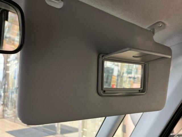 ルーミー カスタムＧ－Ｔ　保証書／純正　９インチ　メモリーナビ／衝突安全装置／両側電動スライドドア／シートヒーター　前席／パノラミックビューモニター／車線逸脱防止支援システム／ドライブレコーダー　前後／ヘッドランプ　ＬＥＤ（45枚目）