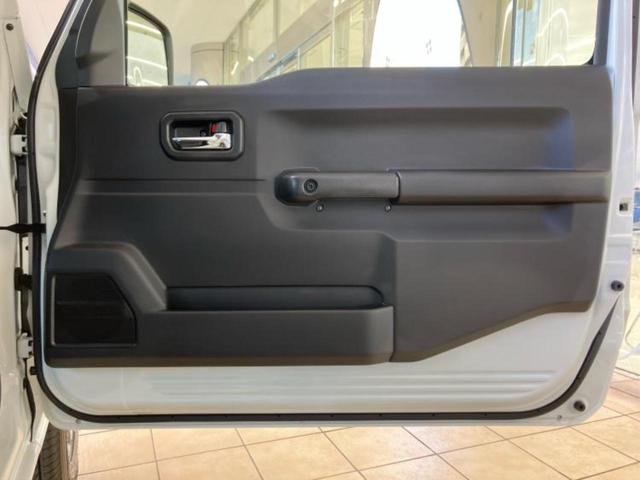 ジムニー 4WD XC 保証書/ディスプレイオーディオ9インチ/衝突安全装置/シートヒーター/車線逸脱防止支援システム/ヘッドランプ LED/USBジャック/ETC/ABS/横滑り防止装置/アイドリングストップ ワンオーナー(20枚目)