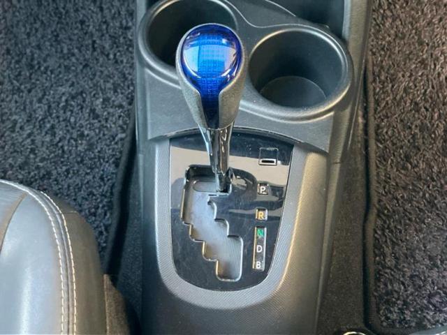 アクア Ｇブラックソフトレザーセレクション　保証書／純正　ＳＤナビ／Ｂｌｕｅｔｏｏｔｈ接続／ＥＴＣ／ＥＢＤ付ＡＢＳ／横滑り防止装置／アイドリングストップ／バックモニター／フルセグＴＶ／エアバッグ　運転席／エアバッグ　助手席／パワーウインドウ（18枚目）