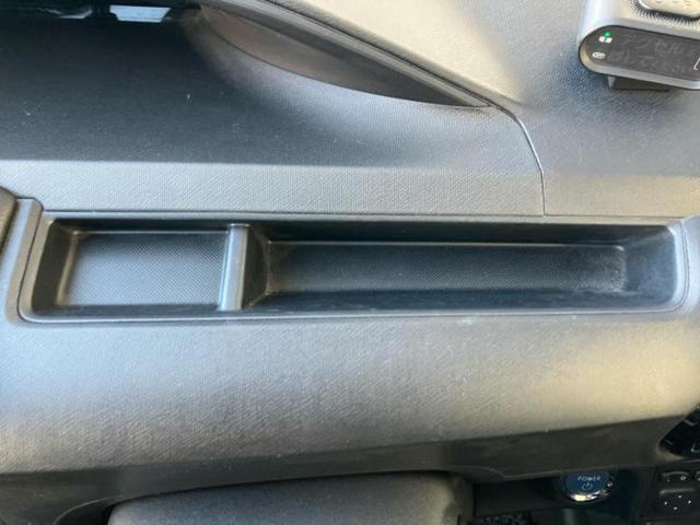 アクア Ｇブラックソフトレザーセレクション　保証書／純正　ＳＤナビ／Ｂｌｕｅｔｏｏｔｈ接続／ＥＴＣ／ＥＢＤ付ＡＢＳ／横滑り防止装置／アイドリングストップ／バックモニター／フルセグＴＶ／エアバッグ　運転席／エアバッグ　助手席／パワーウインドウ（45枚目）