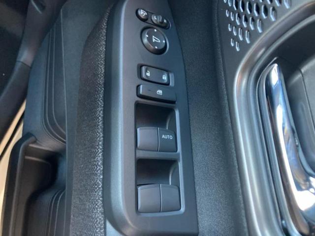 N-BOXカスタム ヒョウジュン 保証書/純正 8インチ ナビ/ホンダセンシング/両側電動スライドドア/シートヒーター 前席/車線逸脱防止支援システム/登録済未使用車/ヘッドランプ LED/USBジャック/Bluetooth接続(29枚目)