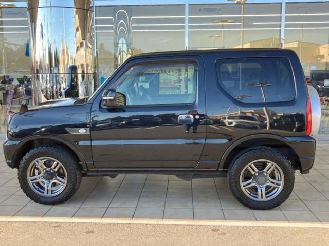 ジムニー 4WDランドベンチャー 新品タイヤ/社外 SDナビ/シート 合皮/ETC/ABS/フルセグTV/禁煙車/エアバッグ 運転席/エアバッグ 助手席/アルミホイール 純正 16インチ/パワーウインドウ/キーレスエントリー 4WD(2枚目)