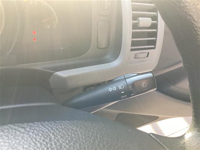 ハイエースバン SロングDX GLパッケージ キーレス 社外アルミ 社外SDナビ フルセグ バックカメラ ETC 電動格納ミラー パワーウィンドウ DVD Bluetoothオーディオ スライドドア リアクーラー AC100V フォグ ETC(7枚目)