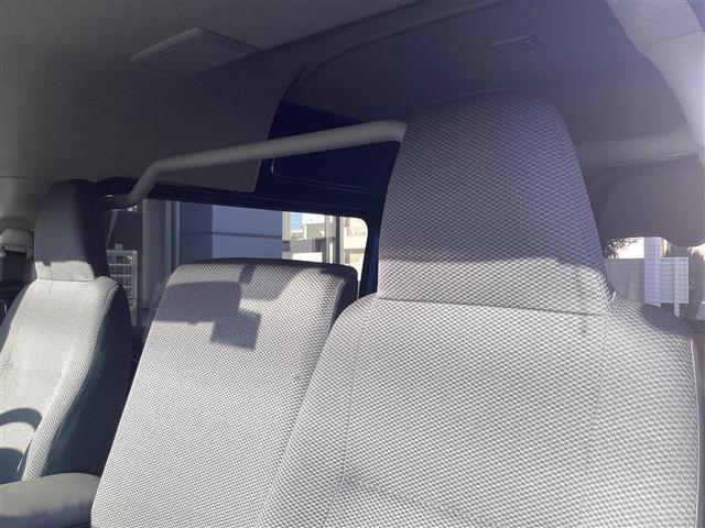 ハイエースバン SロングDX GLパッケージ キーレス 社外アルミ 社外SDナビ フルセグ バックカメラ ETC 電動格納ミラー パワーウィンドウ DVD Bluetoothオーディオ スライドドア リアクーラー AC100V フォグ ETC(18枚目)