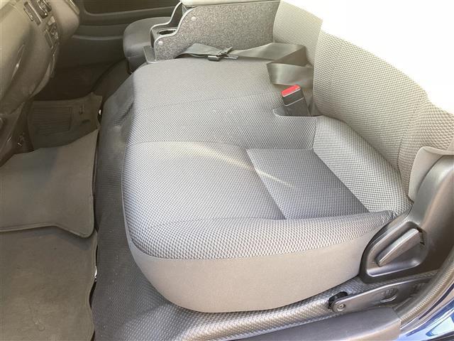 ハイエースバン SロングDX GLパッケージ キーレス 社外アルミ 社外SDナビ フルセグ バックカメラ ETC 電動格納ミラー パワーウィンドウ DVD Bluetoothオーディオ スライドドア リアクーラー AC100V フォグ ETC(19枚目)