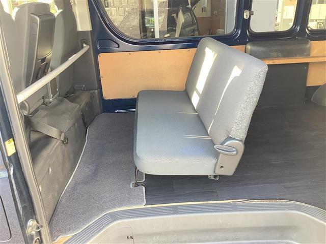 ハイエースバン SロングDX GLパッケージ キーレス 社外アルミ 社外SDナビ フルセグ バックカメラ ETC 電動格納ミラー パワーウィンドウ DVD Bluetoothオーディオ スライドドア リアクーラー AC100V フォグ ETC(20枚目)