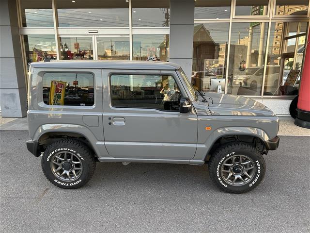 ジムニー ＸＣ　バックカメ　デュアルセンサーブレーキＳ　ワンオ－ナ－　Ｗエアバッグ　地デジフルセグＴＶ　ＡＵＴＯエアコン　Ｂｌｕｅｔｏｏｔｈ音楽　パワーウィンドゥ　ＥＴＣ付　ナビＴＶ　スマキー　横滑防止　ＰＳ　ＡＢＳ（14枚目）