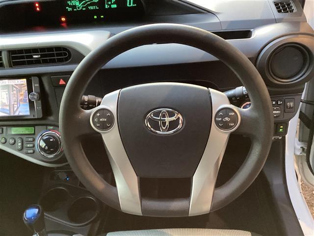 アクア S スマートキー プッシュスタート LEDヘッド ETC シートヒーター フロントドライブレコーダー ステアリングスイッチ バックカメラ 純正SDナビ フルセグ オートライト 社外15インチアルミ イモビ(6枚目)