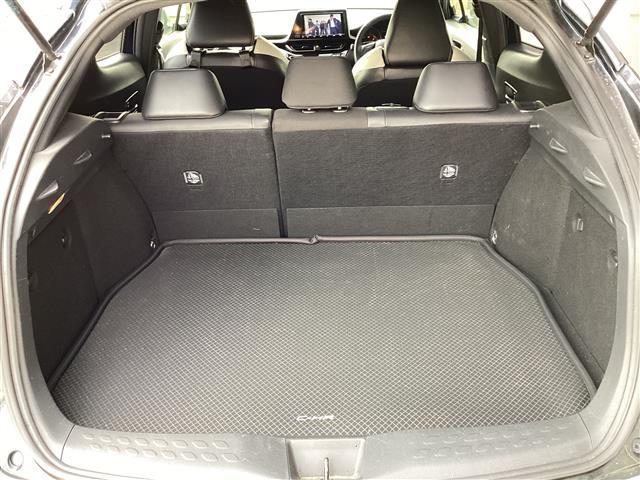 C-HR G モード ネロ 純正SDナビ フルセグ バックカメラ ビルトインETC ハーフレザー パワーシート シートヒーター レーダークルーズコントロール ICS AHB LDA ステアリングスイッチ LEDヘッド BSM(29枚目)