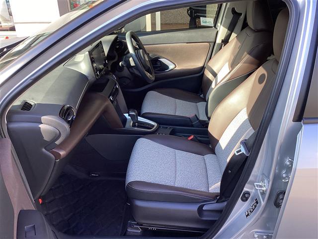 ヤリスクロス ハイブリッドZ ワンオーナー ハーフレザー パワーシート シートヒーター レーダークルーズコントロール BSM AHB LDA PCS ETC ディスプレイオーディオ フルセグ バックカメラ ナビ シートヒーター(19枚目)