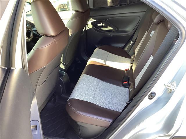 ヤリスクロス ハイブリッドZ ワンオーナー ハーフレザー パワーシート シートヒーター レーダークルーズコントロール BSM AHB LDA PCS ETC ディスプレイオーディオ フルセグ バックカメラ ナビ シートヒーター(22枚目)