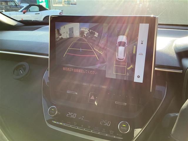 カローラクロス ハイブリッド　Ｚ　ワンオーナー　ハーフレザー　パワーシート　シートヒーター　ＰＣＳ　ＬＤＡ　ＡＨＢ　ＢＳＭ　レーダークルーズコントロール　パワーバックドア　フルセグ　ナビ　バックカメラ　全方位カメラ　ドライブレコーダー（15枚目）