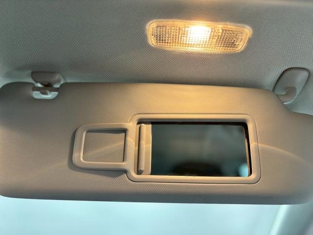 A4アバント 2.0TFSIクワトロ 走行距離12000km/黒レザーシート/バックモニター/パーキングアシスト/障害物センサー/純正AW/スペアキー/TV(13枚目)