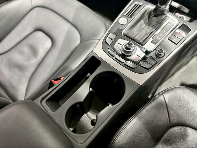 A4アバント 2.0TFSIクワトロ 走行距離12000km/黒レザーシート/バックモニター/パーキングアシスト/障害物センサー/純正AW/スペアキー/TV(17枚目)