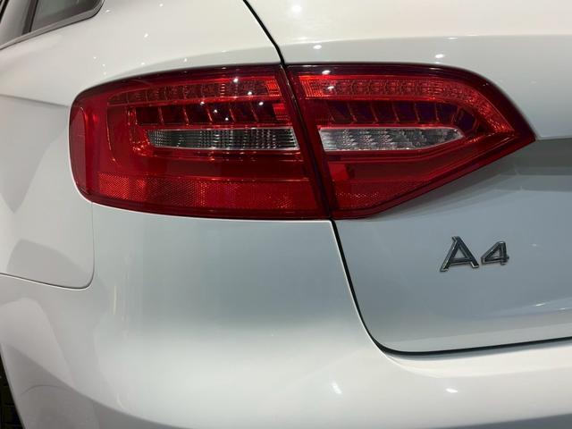 A4アバント 2.0TFSIクワトロ 走行距離12000km/黒レザーシート/バックモニター/パーキングアシスト/障害物センサー/純正AW/スペアキー/TV(51枚目)