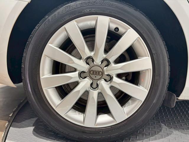 A4アバント 2.0TFSIクワトロ 走行距離12000km/黒レザーシート/バックモニター/パーキングアシスト/障害物センサー/純正AW/スペアキー/TV(57枚目)