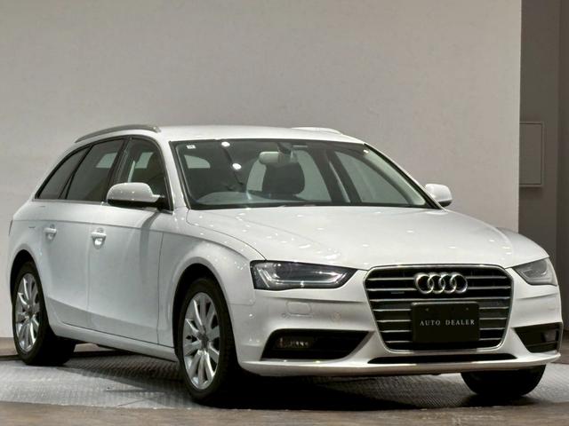 A4アバント 2.0TFSIクワトロ 走行距離12000km/黒レザーシート/バックモニター/パーキングアシスト/障害物センサー/純正AW/スペアキー/TV(65枚目)