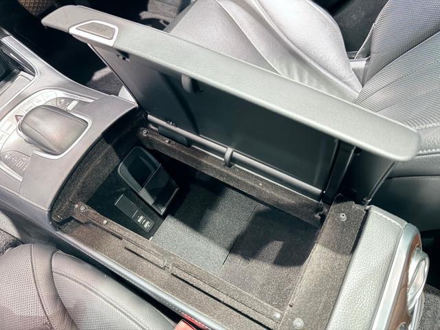 Sクラス S400ハイブリッド 後期 ラグジュアリーPKG 後期ヘッドライト/マイバッハグリル/モニターミラードライブレコーダー/マイバッハバンパー/サンルーフ/ETC(52枚目)
